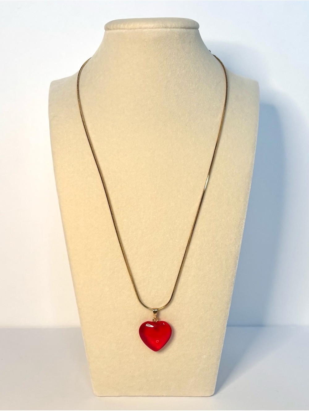 Crimson glass heart pendant necklace